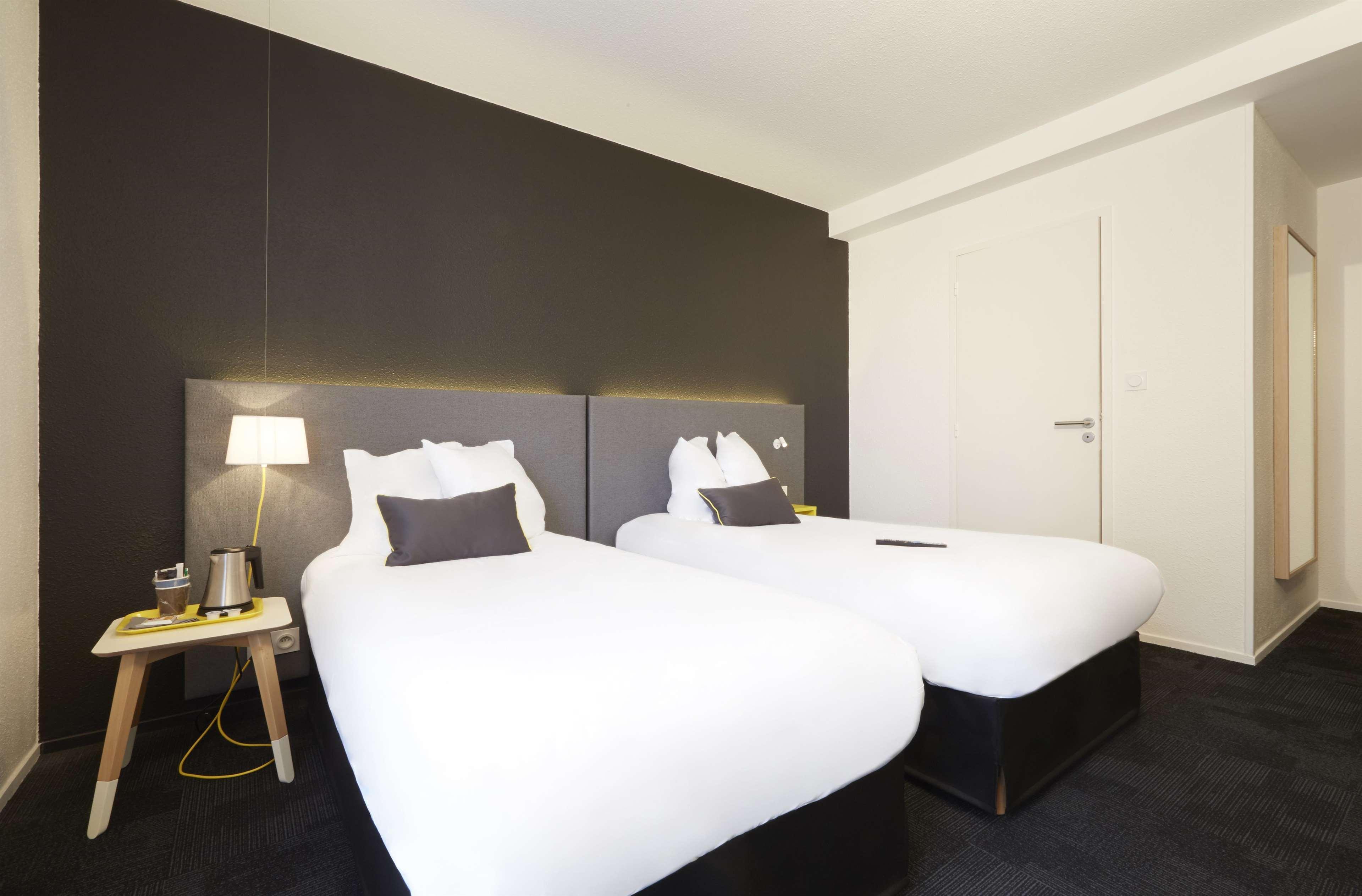 Kyriad Hotel Brest Esterno foto