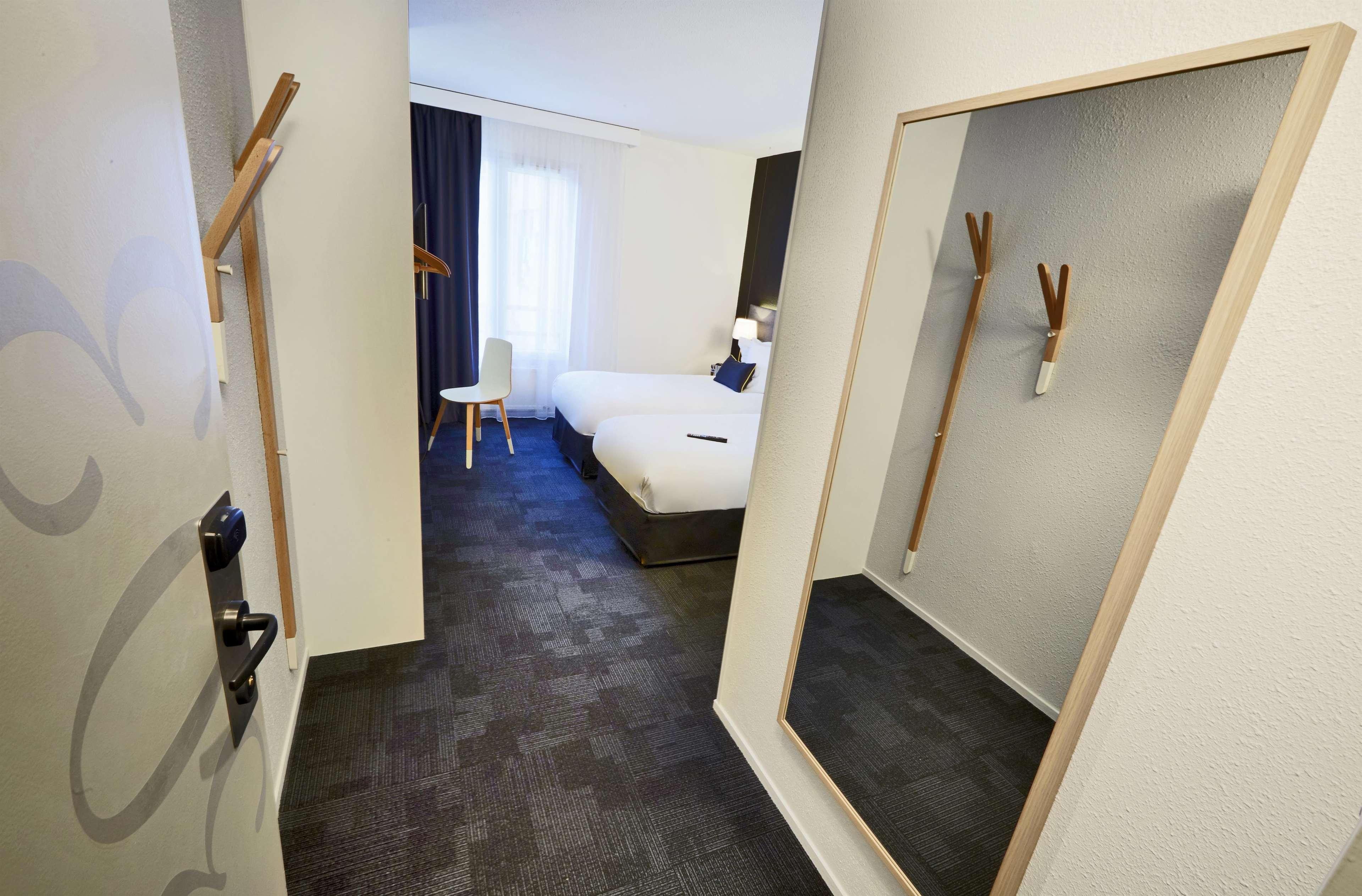 Kyriad Hotel Brest Esterno foto